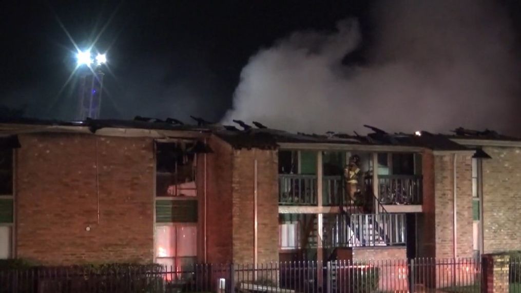 An apartment fire left residents homeless as multiple units succumb to a two-alarm fire. (SBG San Antonio)